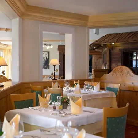 Sleeps 4 Pool Wifi Apartment Crans-Montana